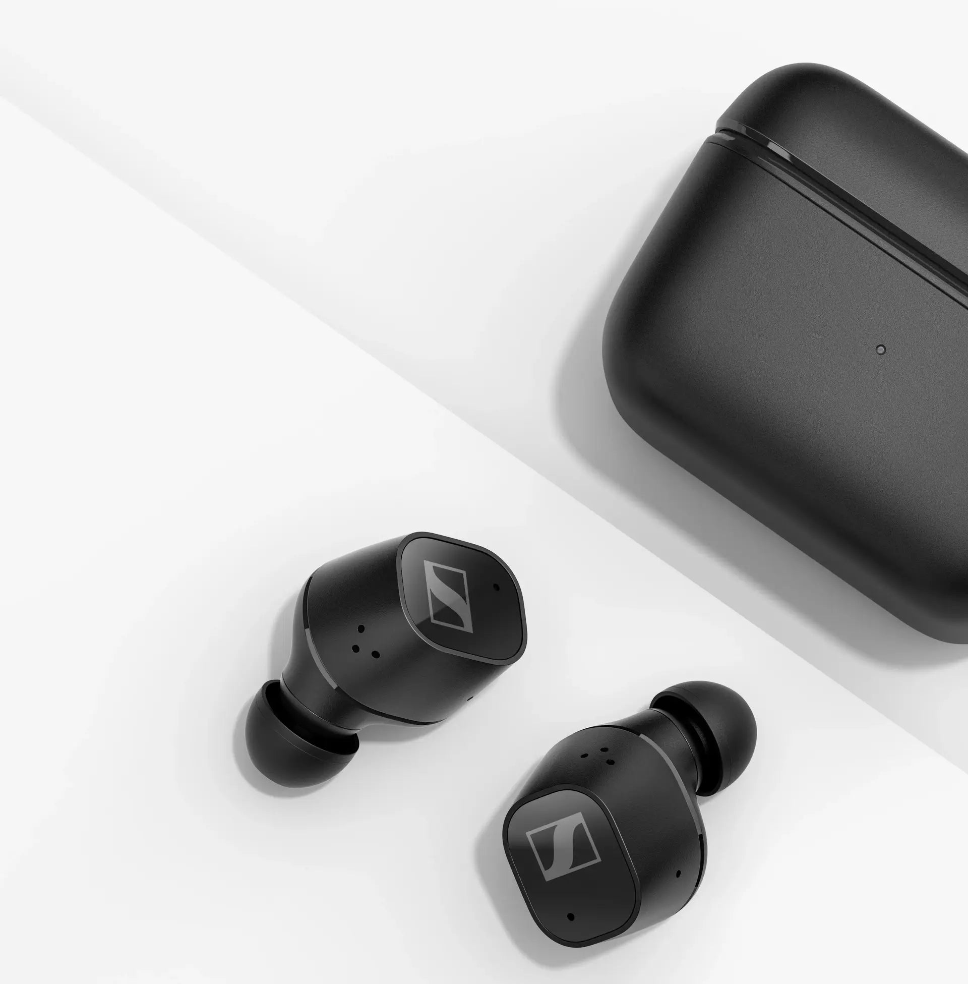 โมเมนตัม สปอร์ต Img 02